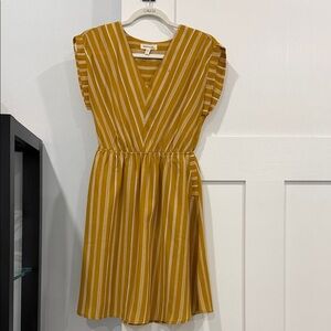 Monteau Mustard Yellow Striped V-Neck Mini Dress Juniors Size L